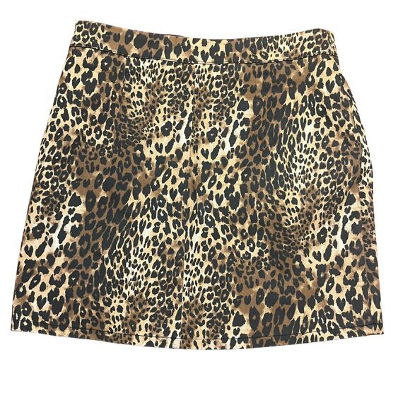 FOREVER 21 Women's Leopard Print Mini Skirt Juniors Size Large - Picture 1 of 9